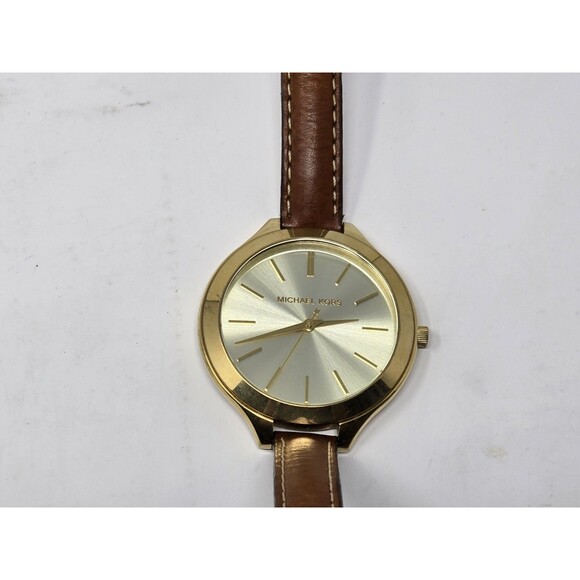 Michael Kors Runway MK2256 Womens Brown Leather Analog Dial Quartz Watch No Batt main image 4